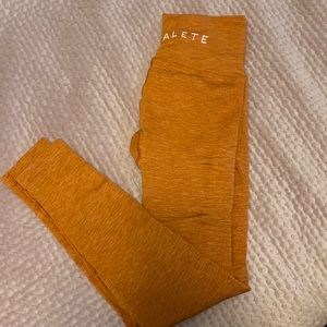 Alphalete halo legging
